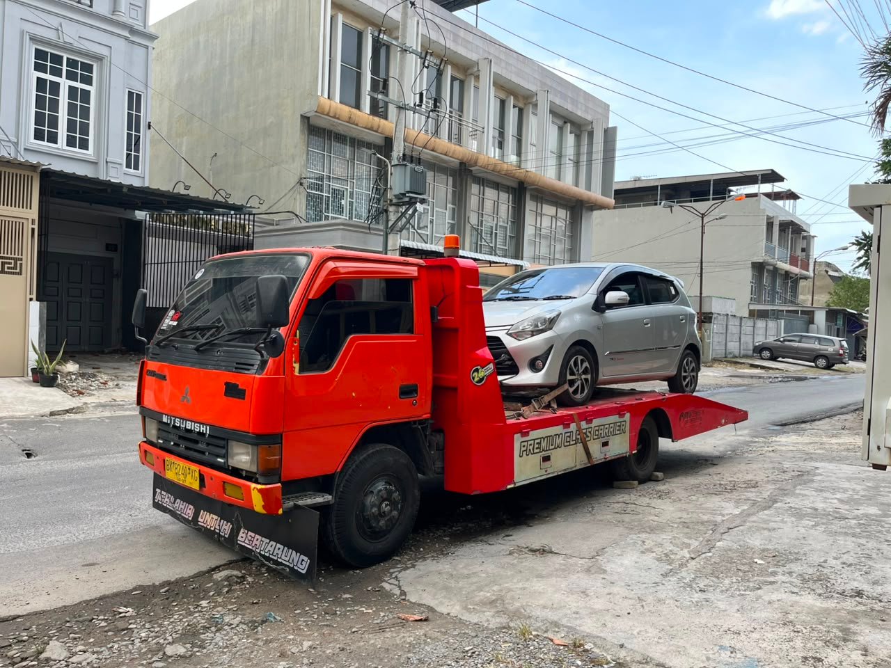 Armada RT Towing